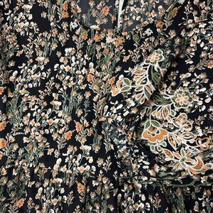 Solitaire Dress Women's Medium Black Embroidered Balloon Sleeve Flowy Boho Artsy